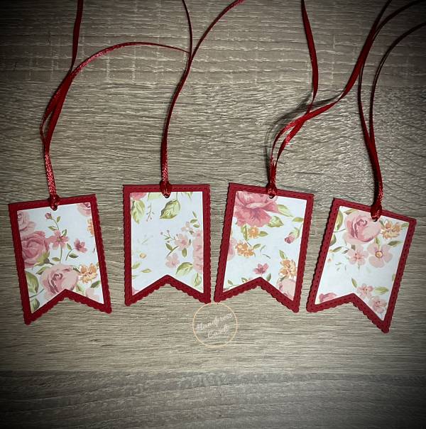 4 x Floral gift tags