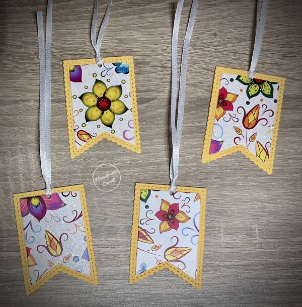4 x floral gift tags