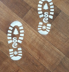 santa boot print stencil | Paperhugz